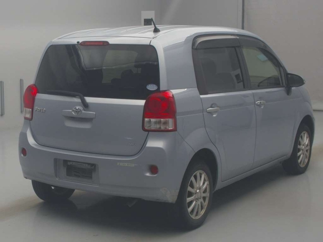 TOYOTA PORTE