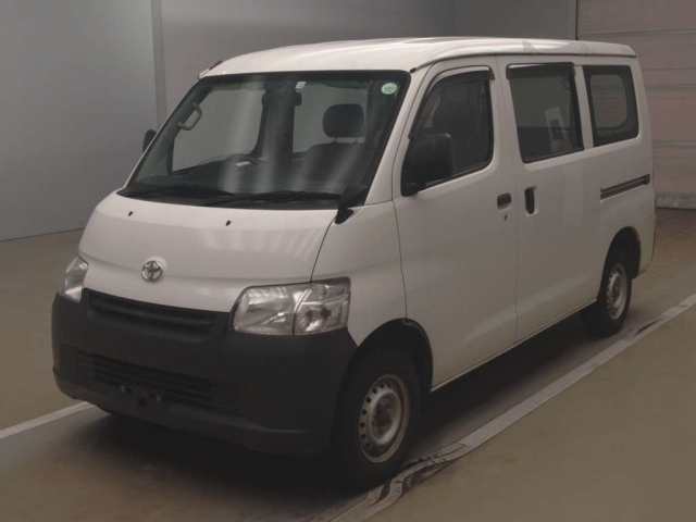 TOYOTA TOWN ACE VAN