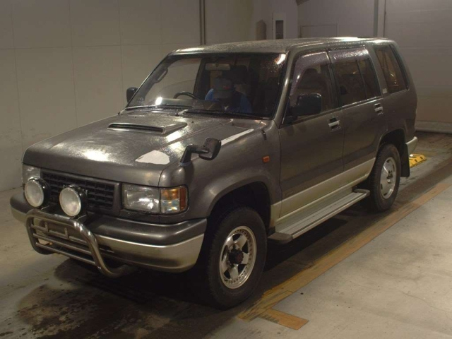 ISUZU BIGHORN