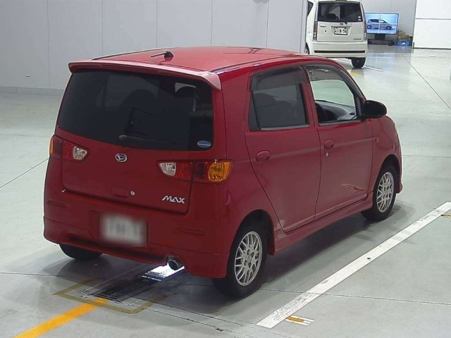 DAIHATSU MAX