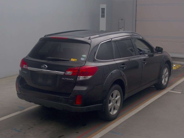 SUBARU LEGACY OUTBACK