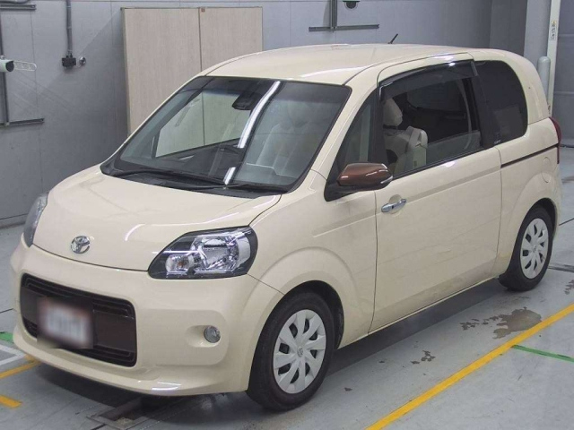TOYOTA PORTE