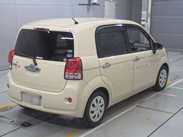 TOYOTA PORTE