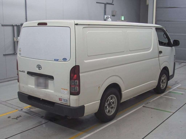 TOYOTA REGIUS ACE VAN