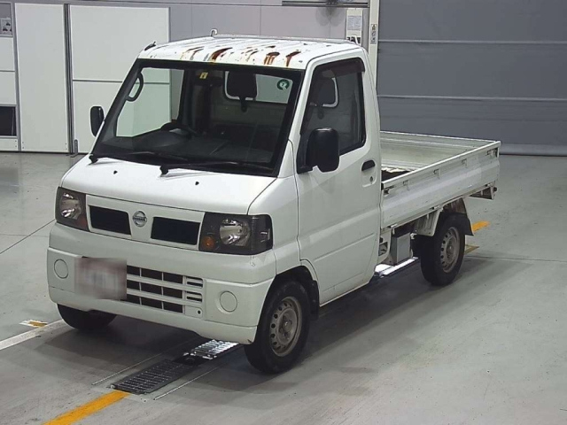 NISSAN CLIPPER TRUCK