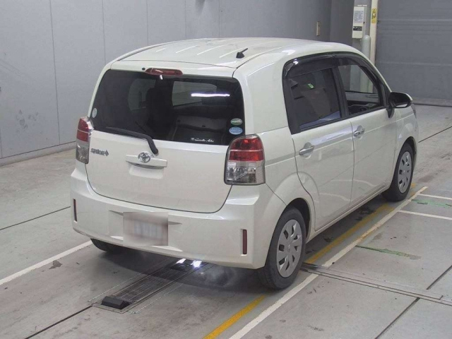 TOYOTA SPADE