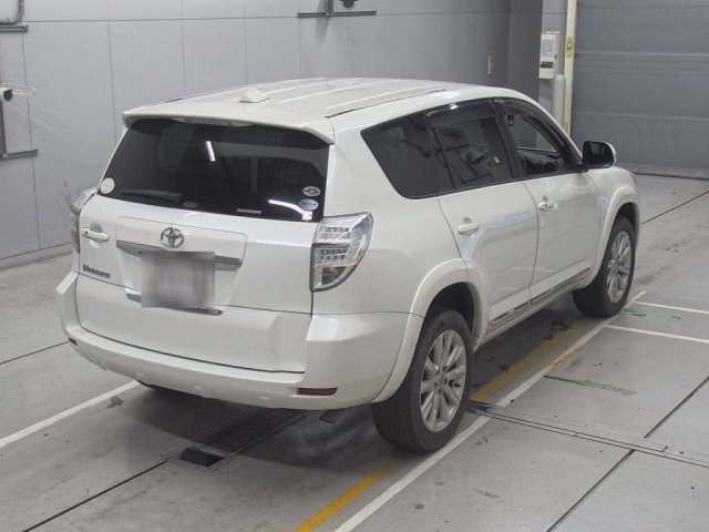 TOYOTA VANGUARD