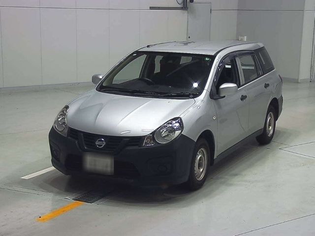 NISSAN AD