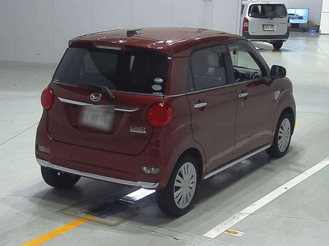 DAIHATSU CAST