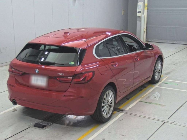 BMW 1 SERIES