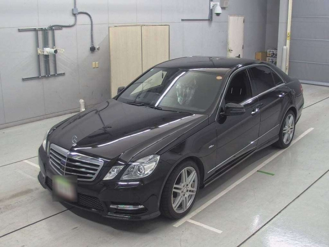MERCEDES BENZ E CLASS