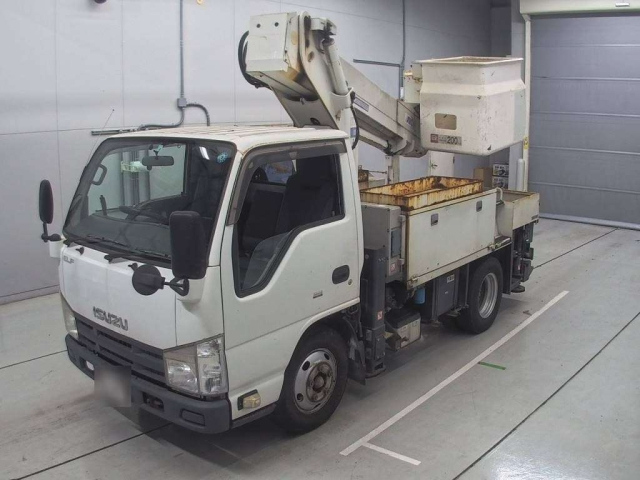 ISUZU ELF