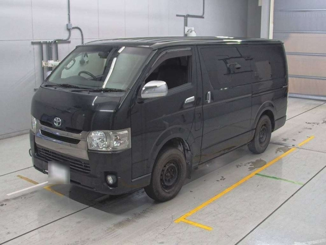 TOYOTA REGIUS ACE VAN