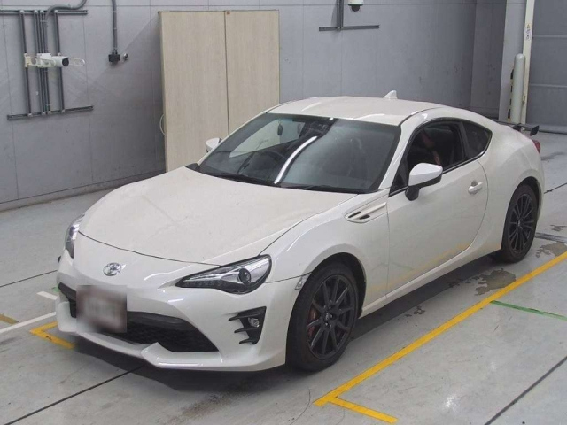 TOYOTA 86