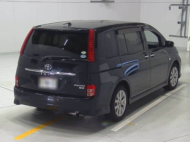 TOYOTA ISIS