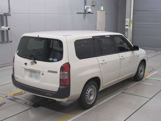 TOYOTA SUCCEED