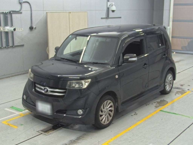 TOYOTA BB
