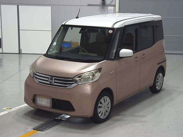 NISSAN DAYZ ROOX