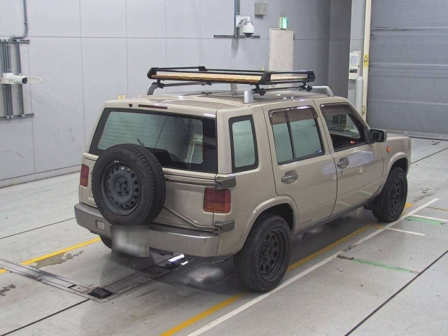 NISSAN RASHEEN