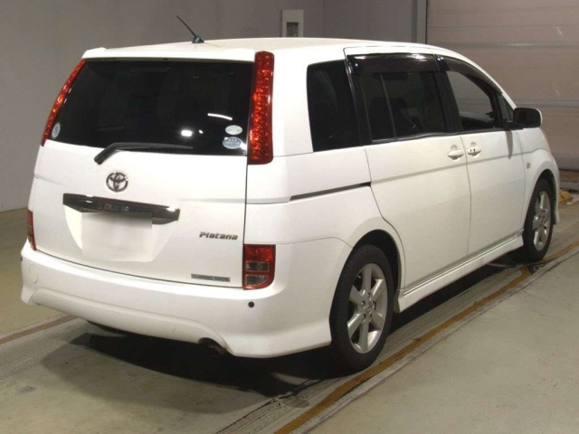 TOYOTA ISIS