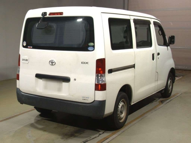 TOYOTA LITE ACE VAN