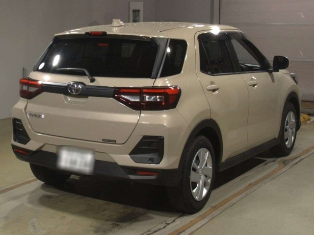 TOYOTA RAIZE