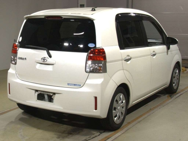 TOYOTA SPADE