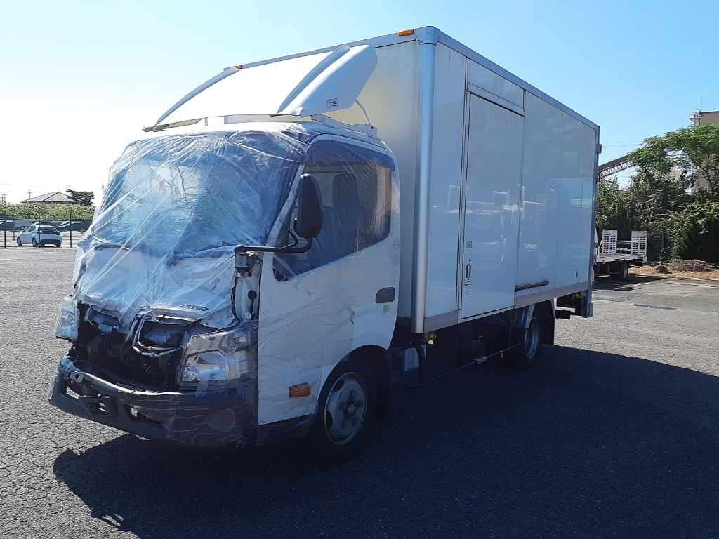 TOYOTA DYNA
