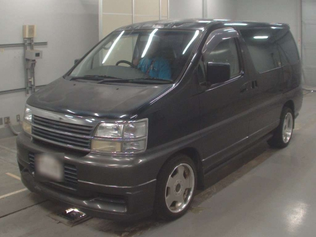 NISSAN ELGRAND