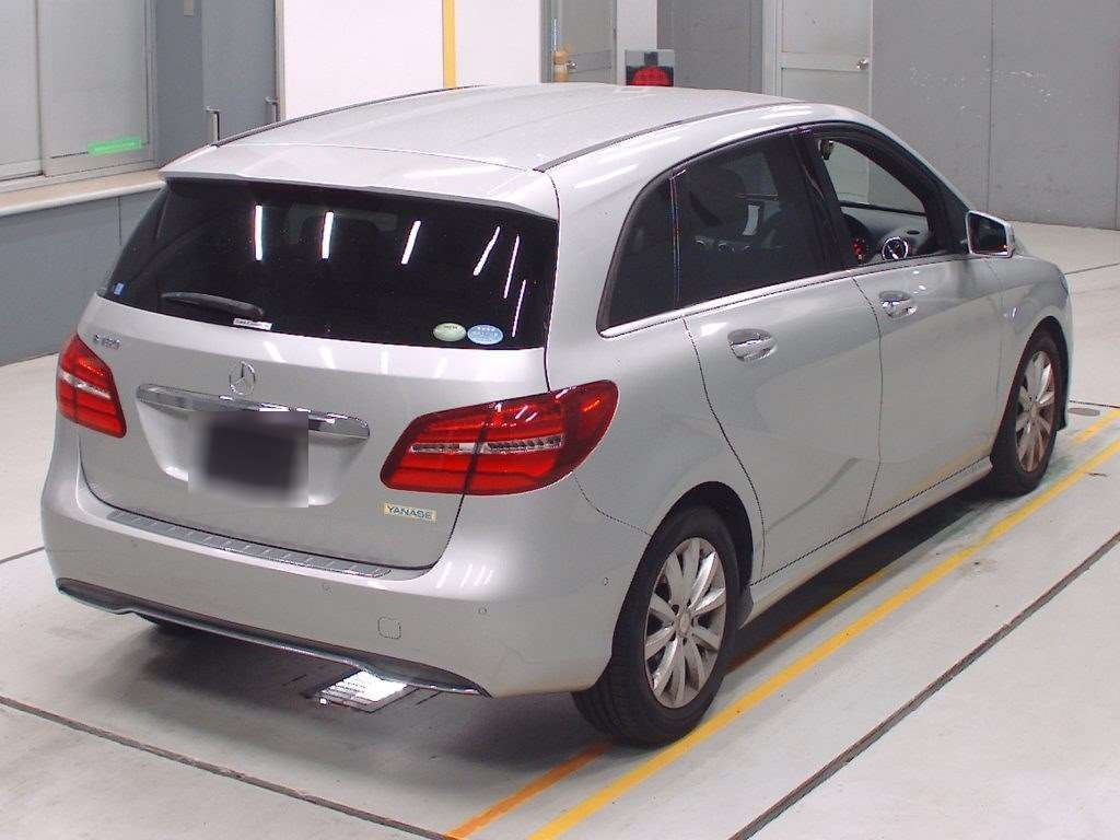 MERCEDES BENZ B CLASS