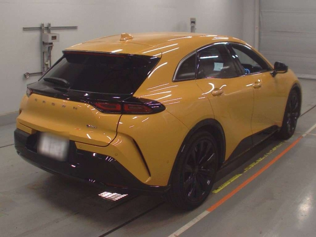 TOYOTA CROWN SPORT