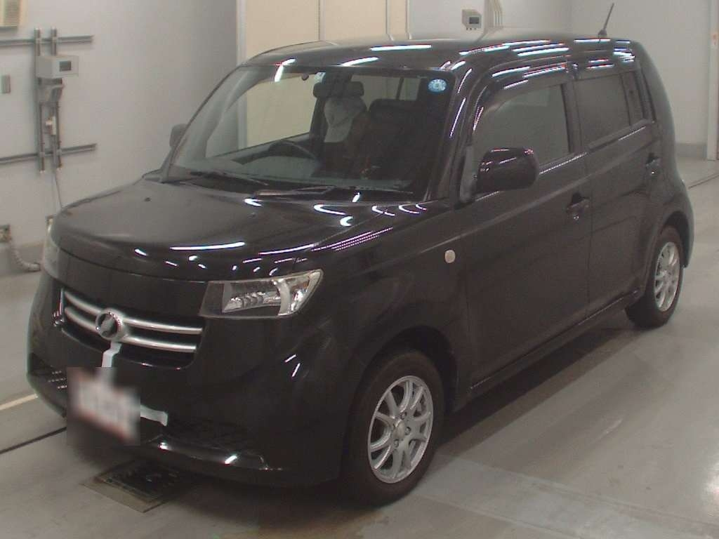 TOYOTA BB
