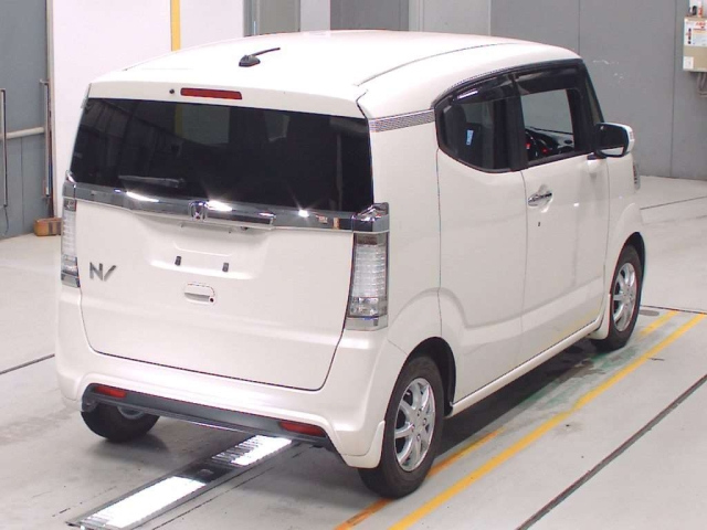 HONDA N BOX SLASH