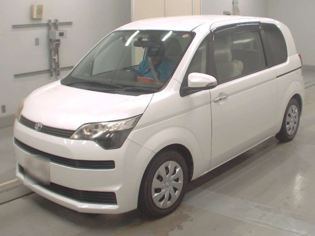 TOYOTA SPADE