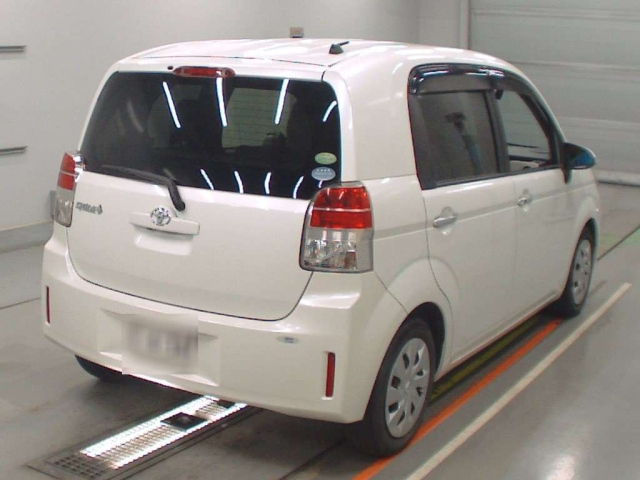 TOYOTA SPADE