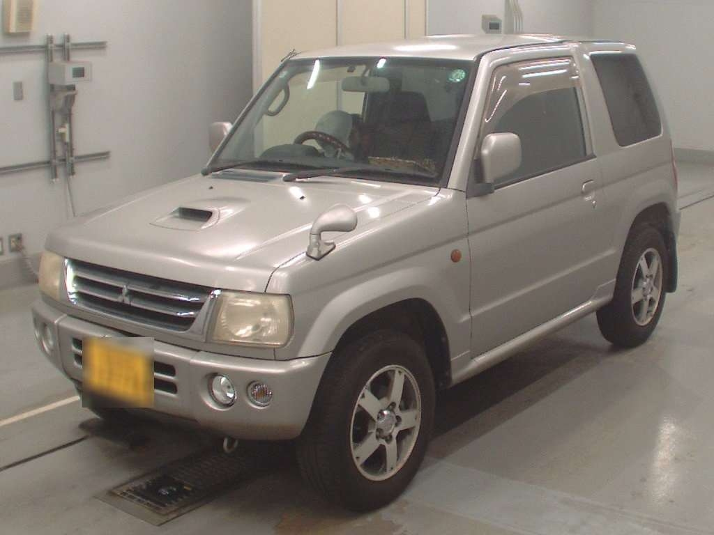 MITSUBISHI PAJERO MINI