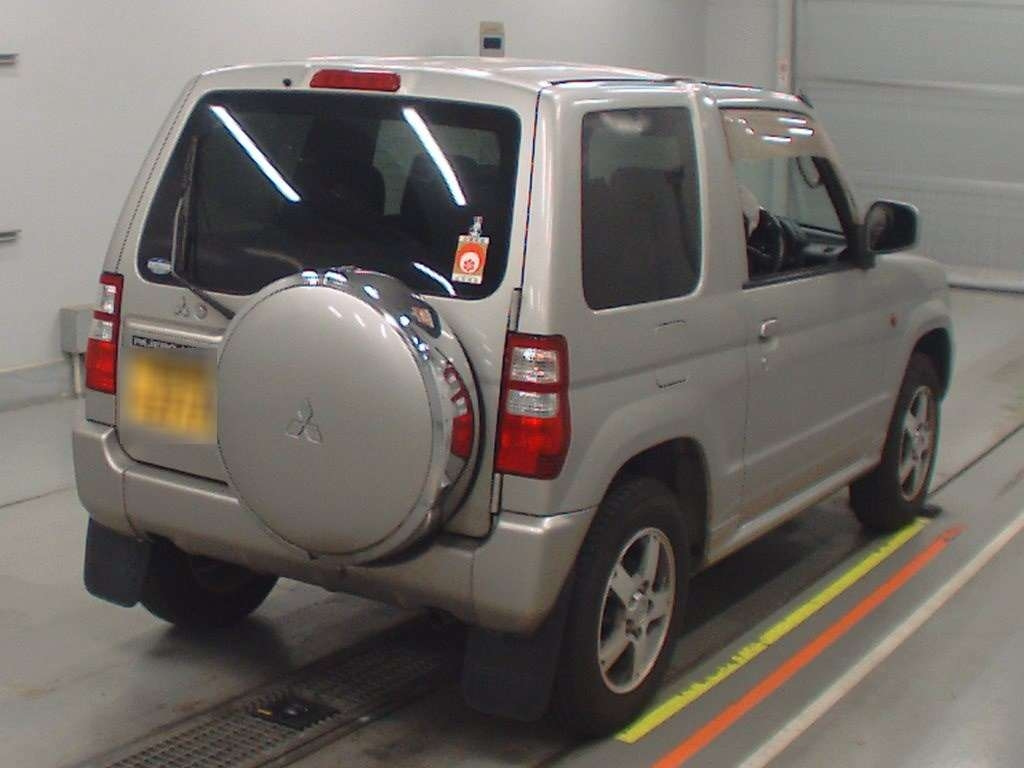 MITSUBISHI PAJERO MINI