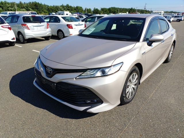 TOYOTA CAMRY