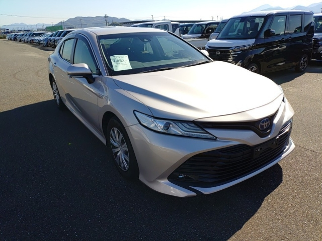 TOYOTA CAMRY
