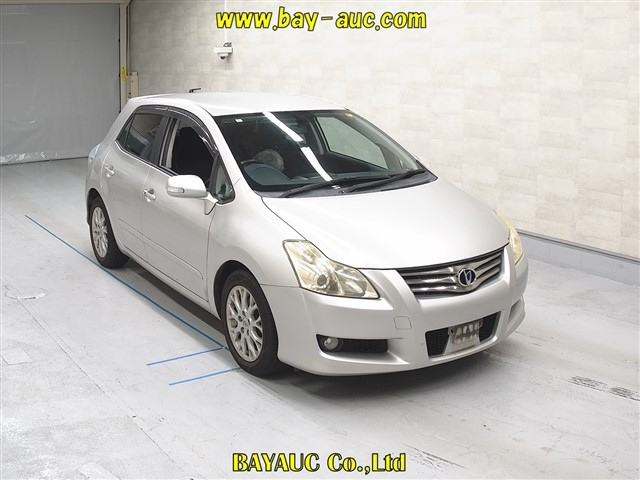 TOYOTA BLADE