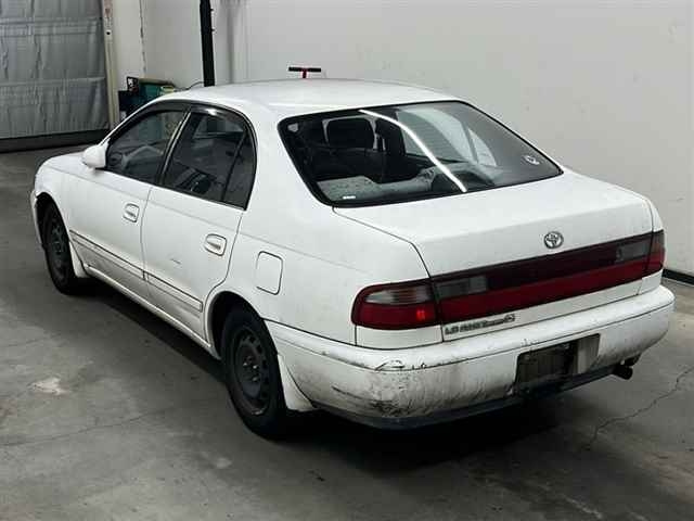 TOYOTA CORONA
