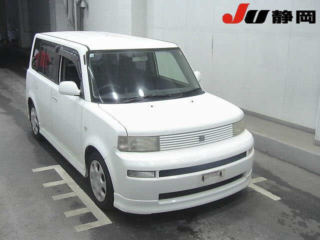 TOYOTA BB