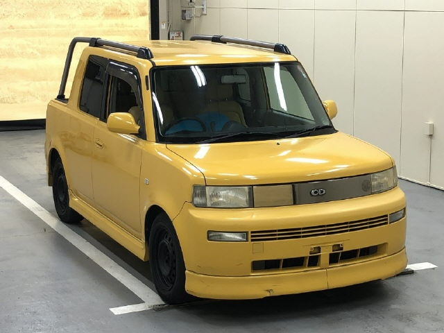 TOYOTA BB