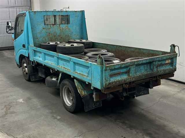 TOYOTA DYNA
