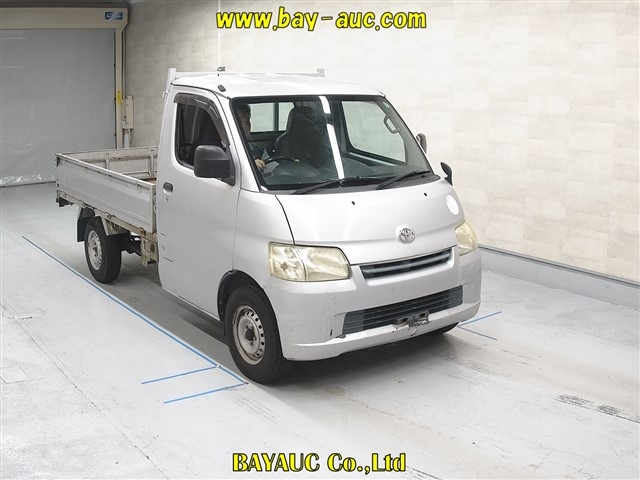 TOYOTA LITE ACE TRUCK