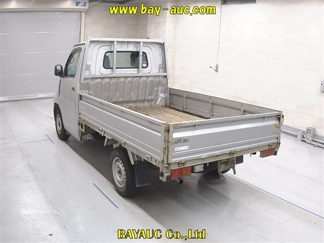 TOYOTA LITE ACE TRUCK