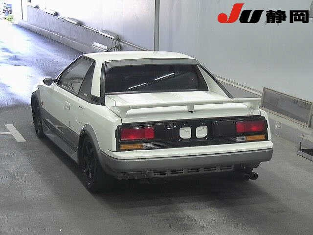 TOYOTA MR2
