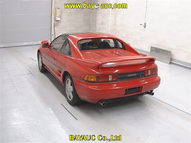 TOYOTA MR2