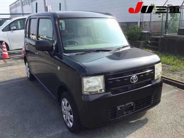 TOYOTA PIXIS SPACE