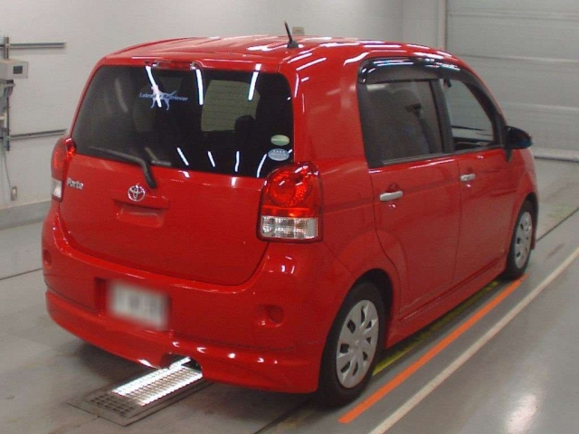 TOYOTA PORTE